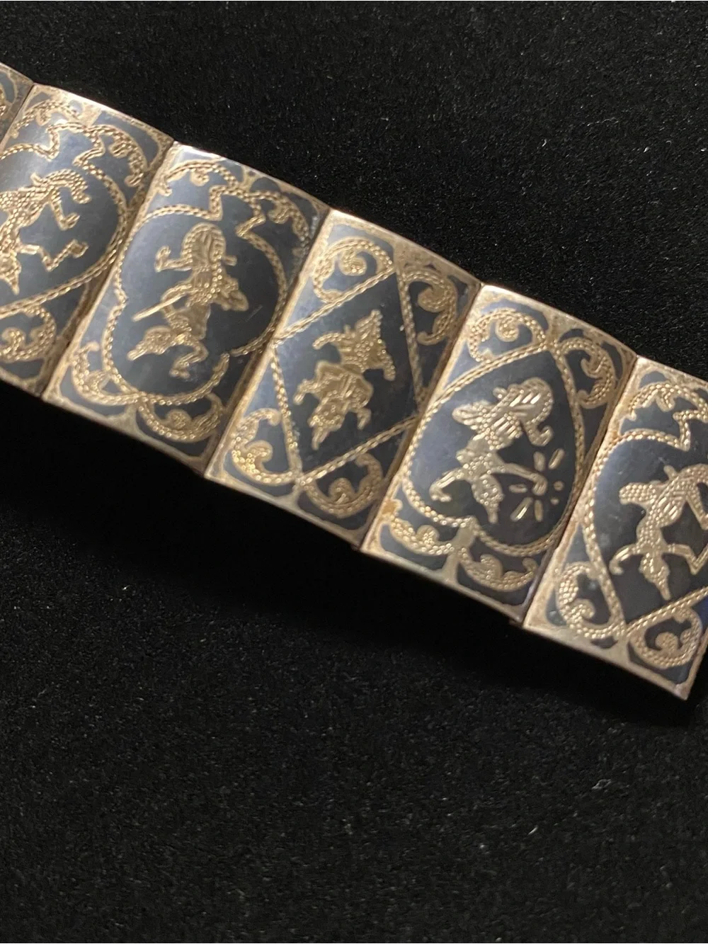 Vintage sterling silver Siam niello dancing goddesses bracelet
